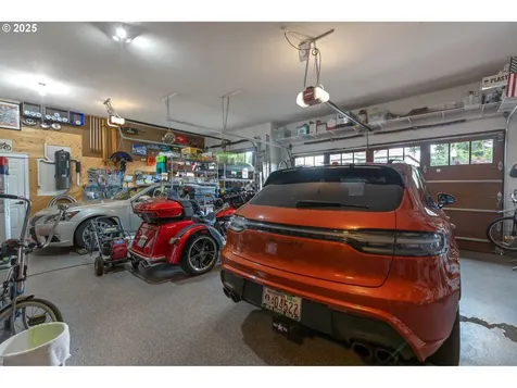 5786 NW Hood Loop Camas WA 98607