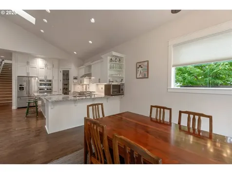 5786 NW Hood Loop Camas WA 98607