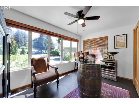 41815 Madrone Street Springfield OR 97478
