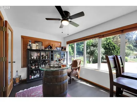 41815 Madrone Street Springfield OR 97478