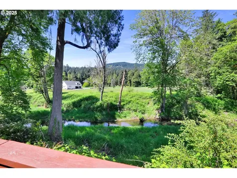41815 Madrone Street Springfield OR 97478
