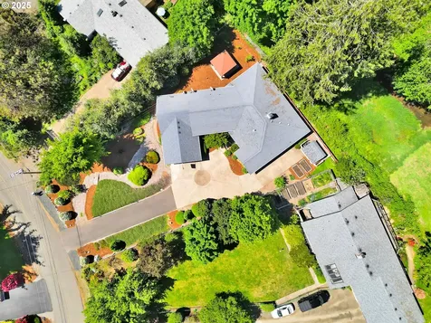 41815 Madrone Street Springfield OR 97478