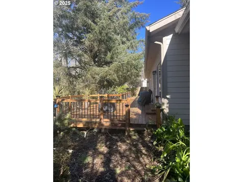 3340 31st Street Florence OR 97439