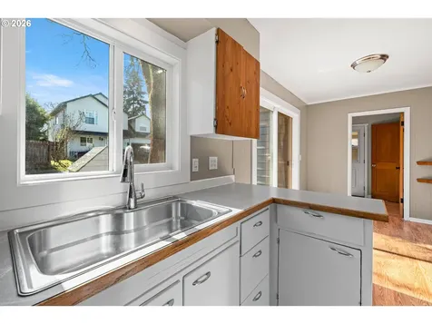 6160 SE Frances Street Hillsboro OR 97123