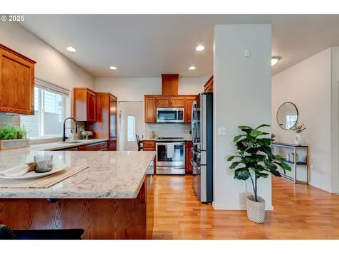 19946 SW Zackwood Court Beaverton OR 97078