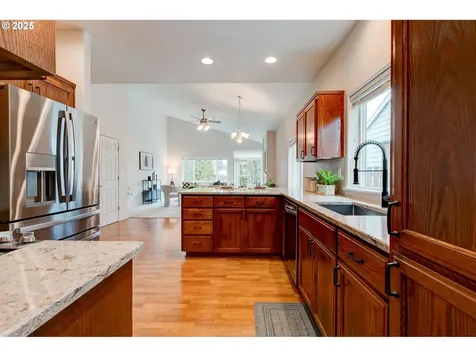 19946 SW Zackwood Court Beaverton OR 97078