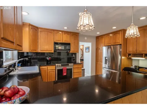 784 Echo Drive Roseburg OR 97470