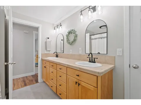 21070 S Ferguson Road Oregon City OR 97045