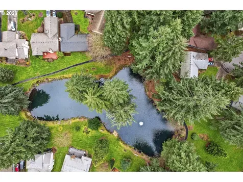 12715 NE 7th Place Vancouver WA 98684