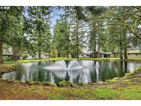 12715 NE 7th Place Vancouver WA 98684