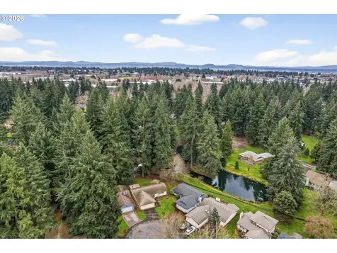 12715 NE 7th Place Vancouver WA 98684