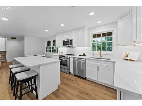6225 SW Cross Creek Drive Beaverton OR 97078