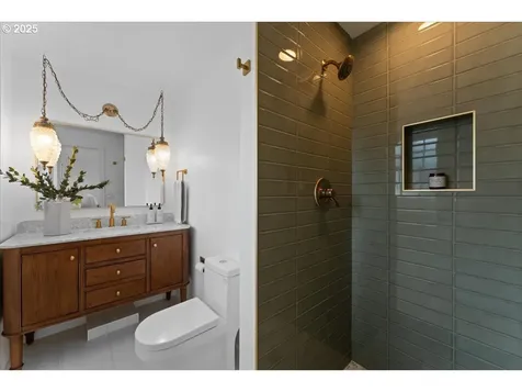 6225 SW Cross Creek Drive Beaverton OR 97078