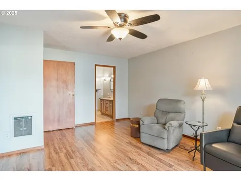 2774 Maryland Street Longview WA 98632