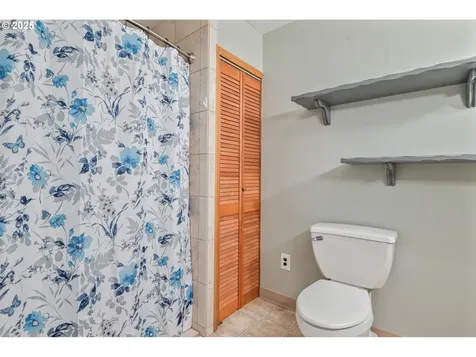 2774 Maryland Street Longview WA 98632