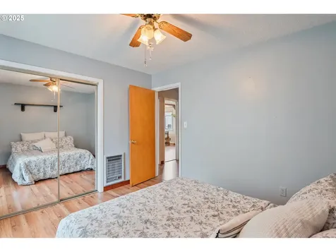 2774 Maryland Street Longview WA 98632