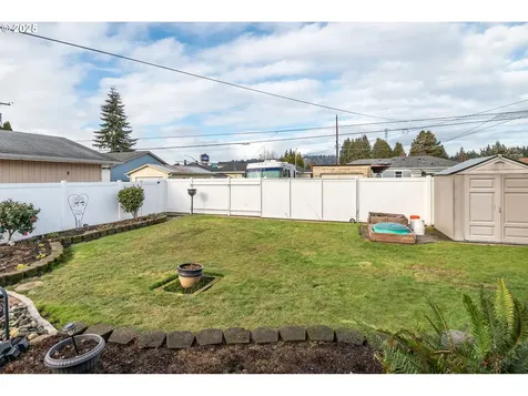 2774 Maryland Street Longview WA 98632