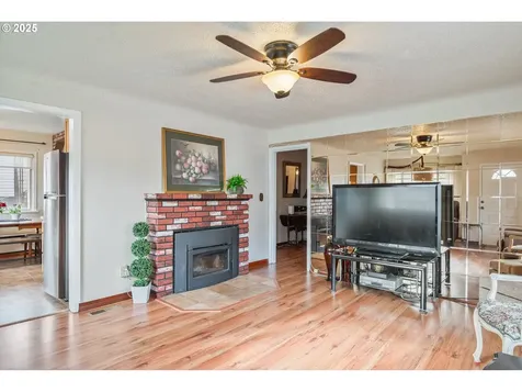 2774 Maryland Street Longview WA 98632