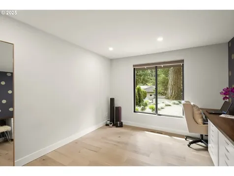 4291 Collins Way Lake Oswego OR 97035