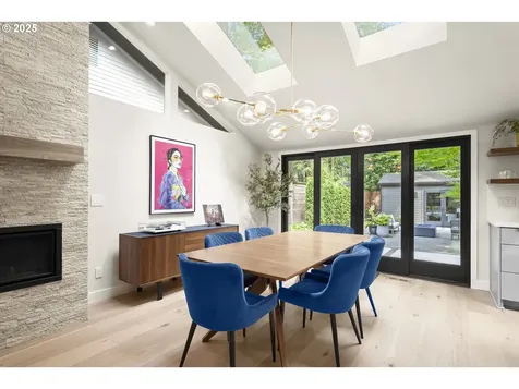 4291 Collins Way Lake Oswego OR 97035