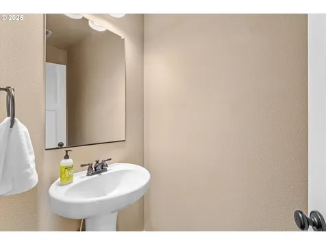 816 SW 4th Avenue Battle Ground WA 98604