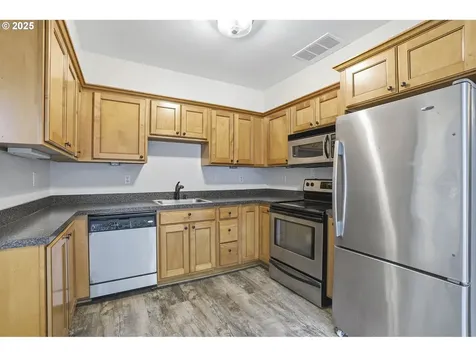 6514 SE Thiessen Road Milwaukie OR 97267