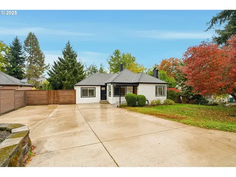 6514 SE Thiessen Road Milwaukie OR 97267