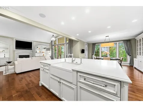 5711 NW 144th Circle Vancouver WA 98685
