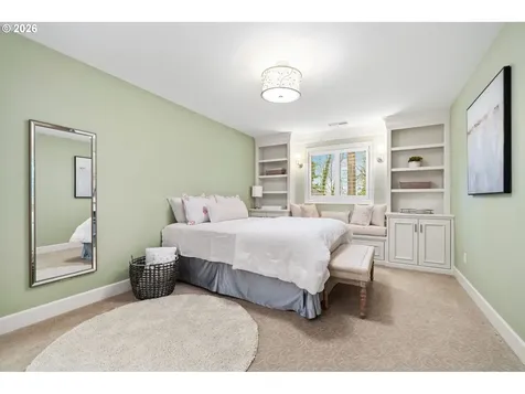 5711 NW 144th Circle Vancouver WA 98685