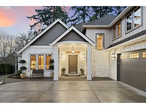 5711 NW 144th Circle Vancouver WA 98685