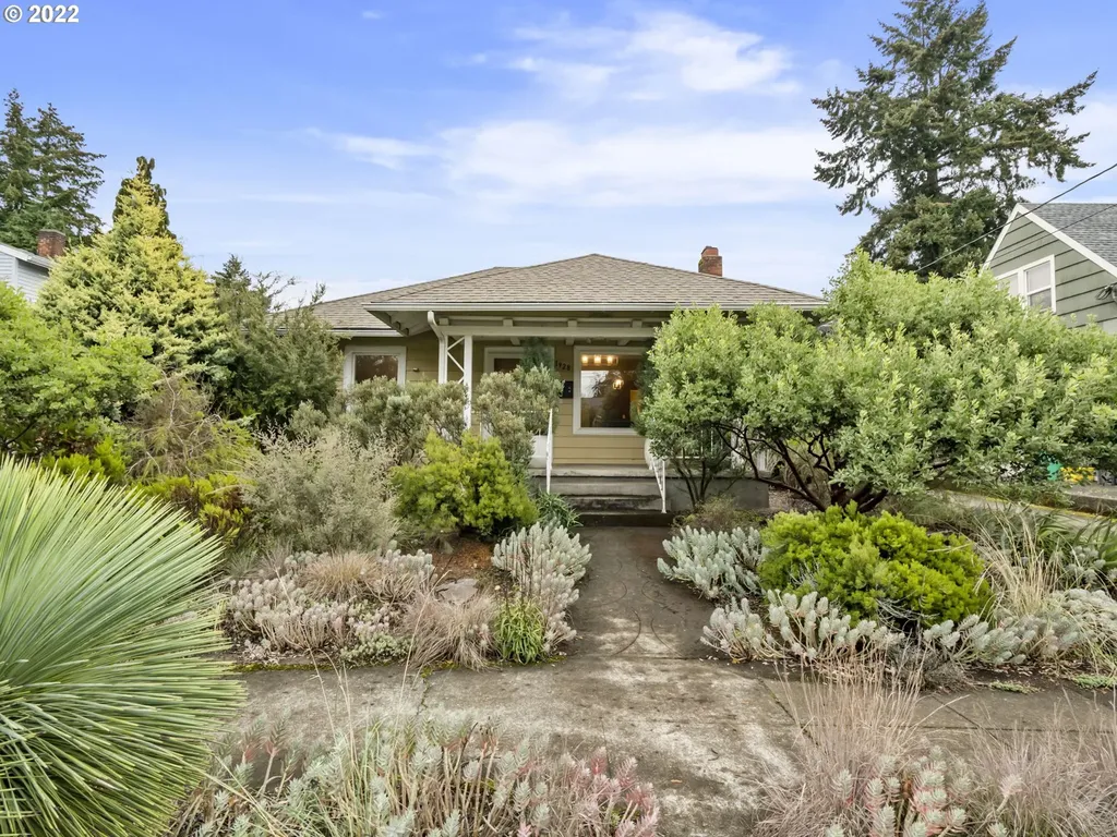 1928 Ne 63rd Avenue Portland OR 97213