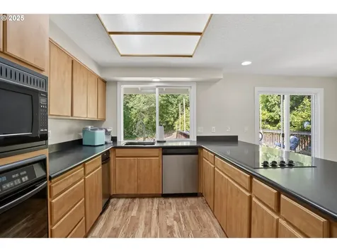 2555 Limerick Lane West Linn OR 97068