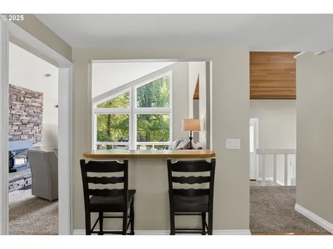 2555 Limerick Lane West Linn OR 97068