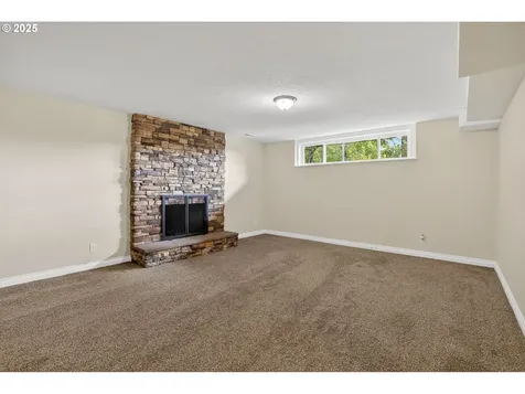 2555 Limerick Lane West Linn OR 97068