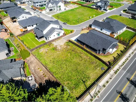 1215 NW 150th Street Vancouver WA 98685