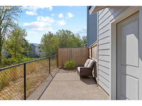 1466 N Steiwer Lane Newberg OR 97132