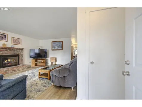 17515 NE 3rd Street Vancouver WA 98684