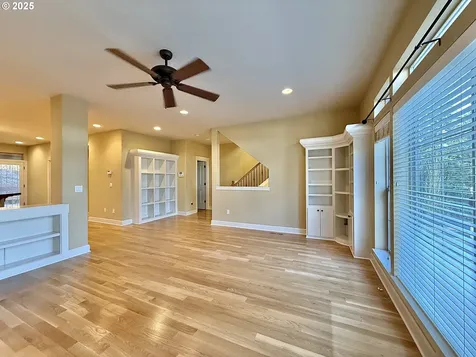 2868 W 9th Street Washougal WA 98671