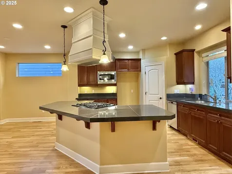 2868 W 9th Street Washougal WA 98671