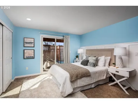 2817 NE Meadow Court Hillsboro OR 97124