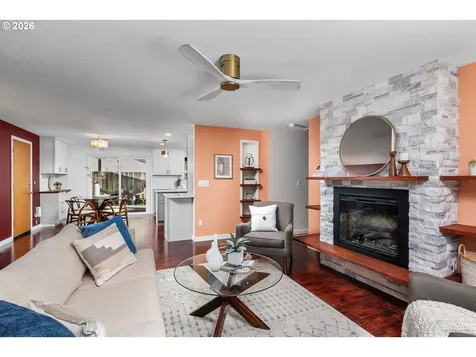 2817 NE Meadow Court Hillsboro OR 97124