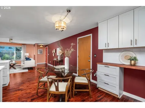 2817 NE Meadow Court Hillsboro OR 97124