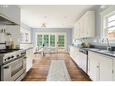 2225 NE 24th Avenue Portland OR 97212