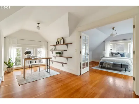 2225 NE 24th Avenue Portland OR 97212