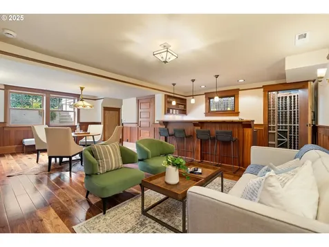 2225 NE 24th Avenue Portland OR 97212