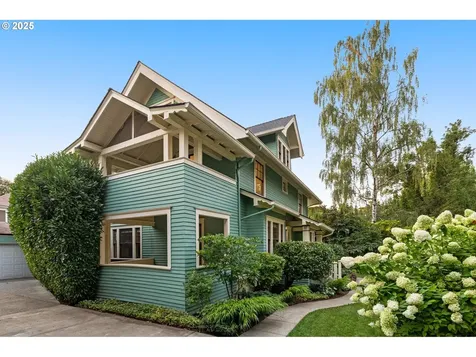2225 NE 24th Avenue Portland OR 97212