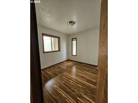 823 E Street Baker City OR 97814