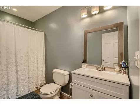 6733 N Vancouver Avenue Portland OR 97217