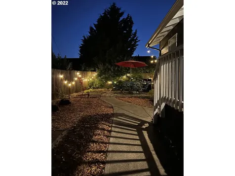 6733 N Vancouver Avenue Portland OR 97217