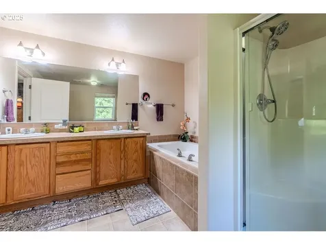 37702 Hamilton Ridge Drive Sandy OR 97055